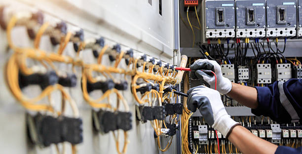 Professional Electrician technician working in Commerce City, CO